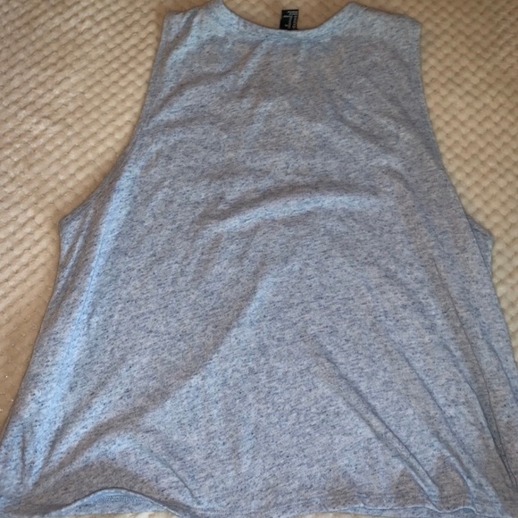 Low- Cut Crop Top - Picture 2 of 4